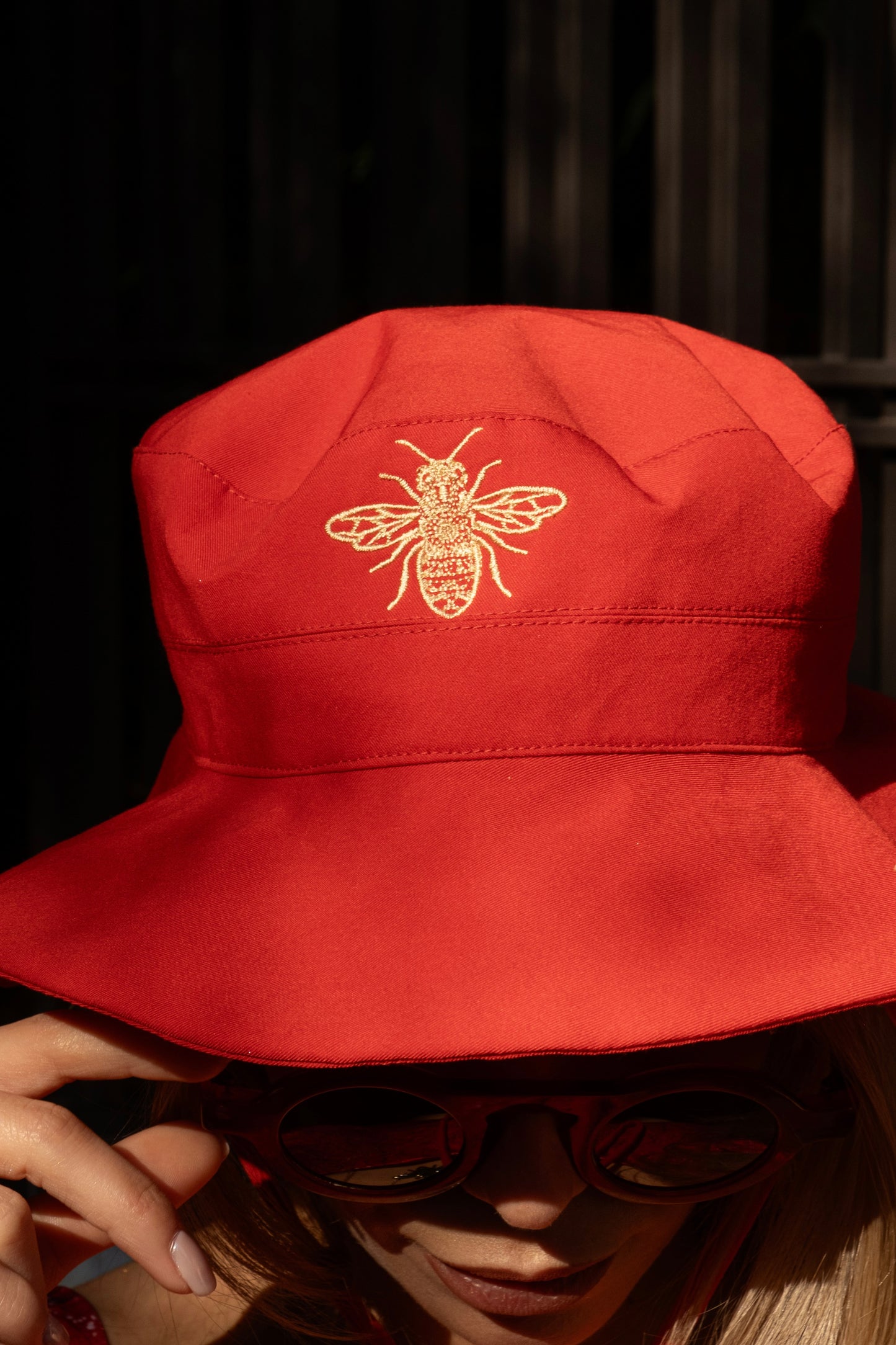BEE RED HAT