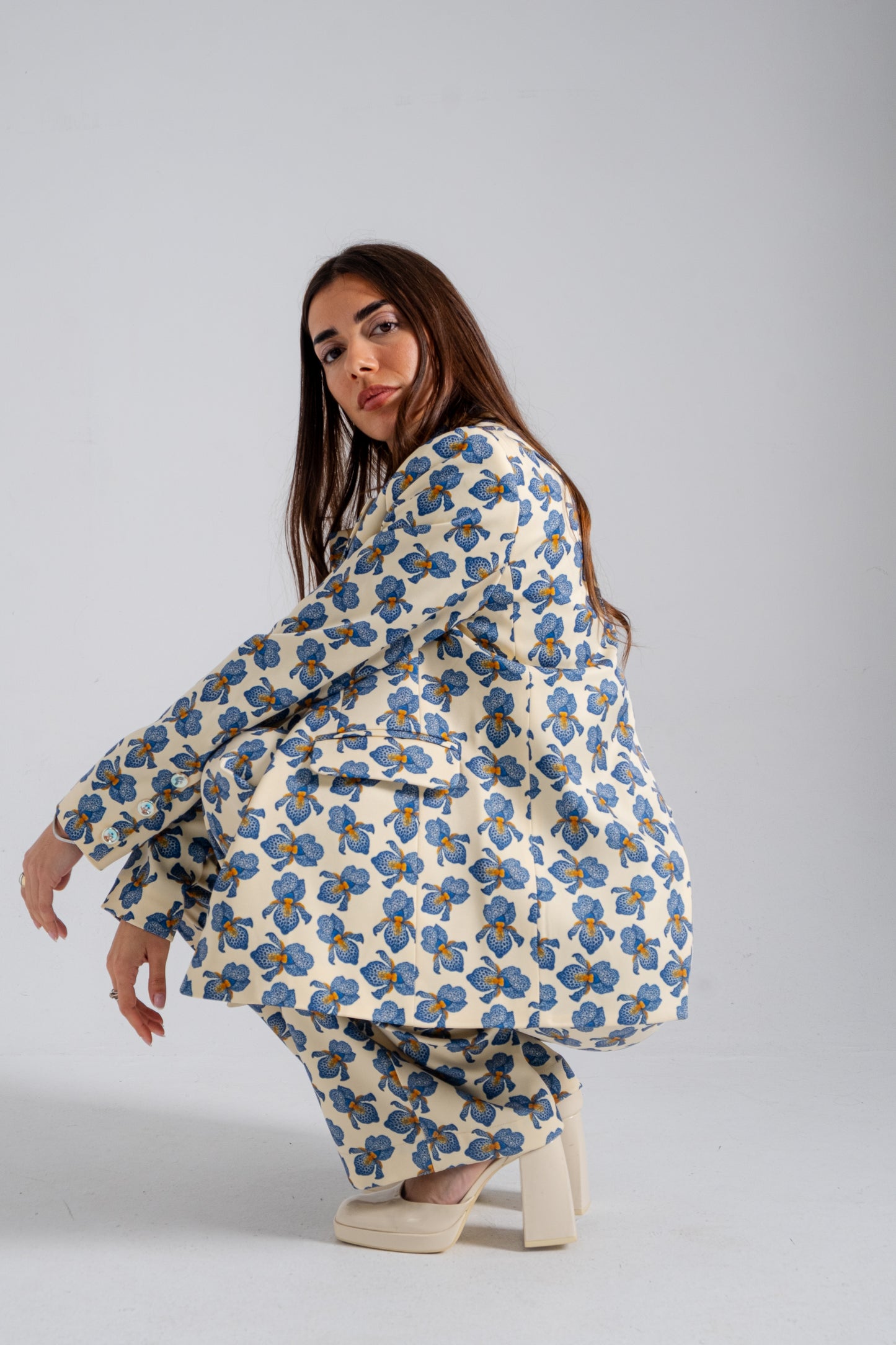 ORCHIDEA CUT-OUT PANTS