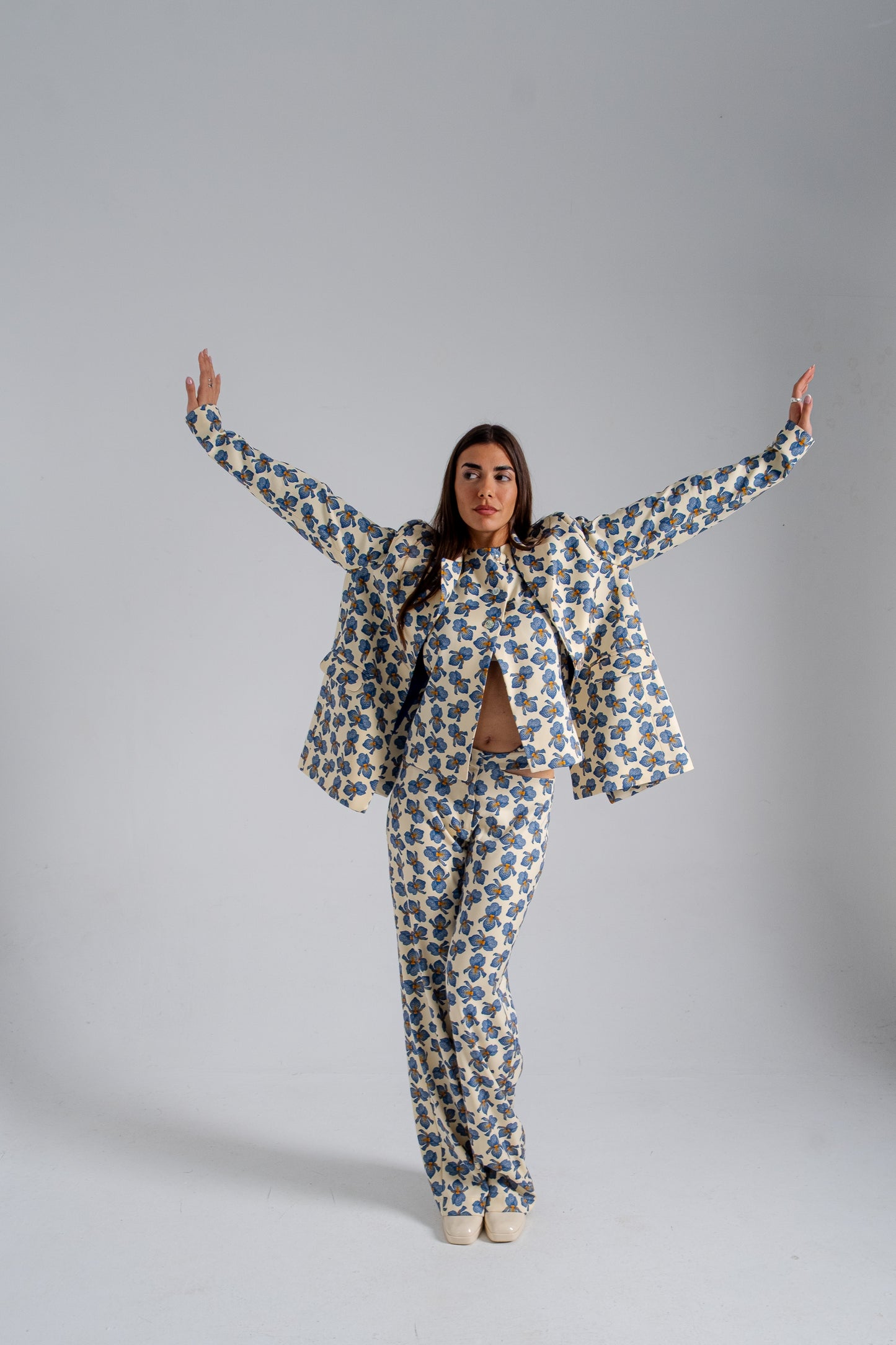 ORCHIDEA CUT-OUT PANTS