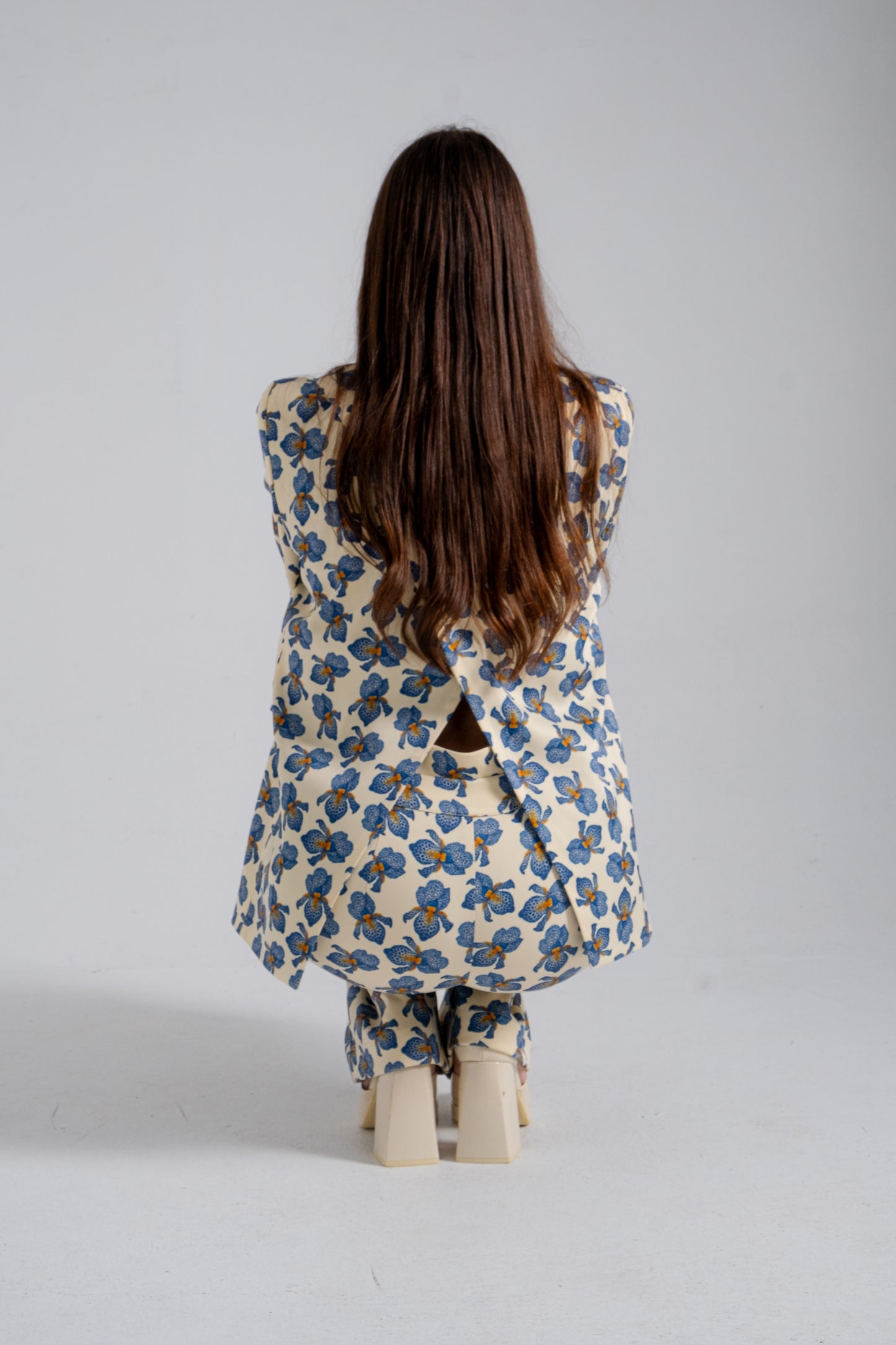 ORCHIDEA CUT-OUT PANTS