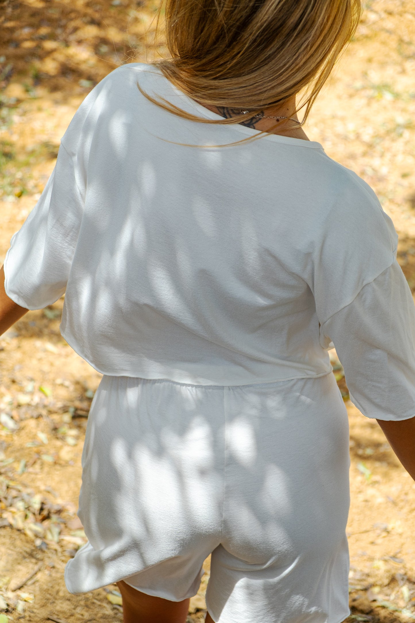 AERAKI T-SHIRT
