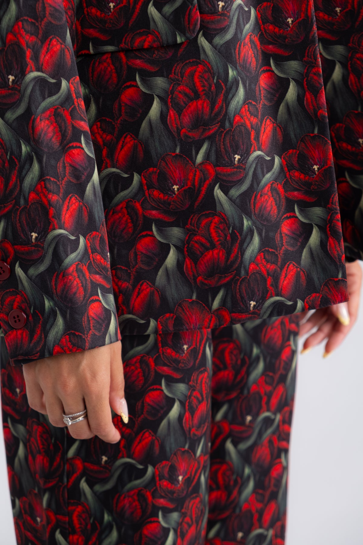 TULIP BLAZER