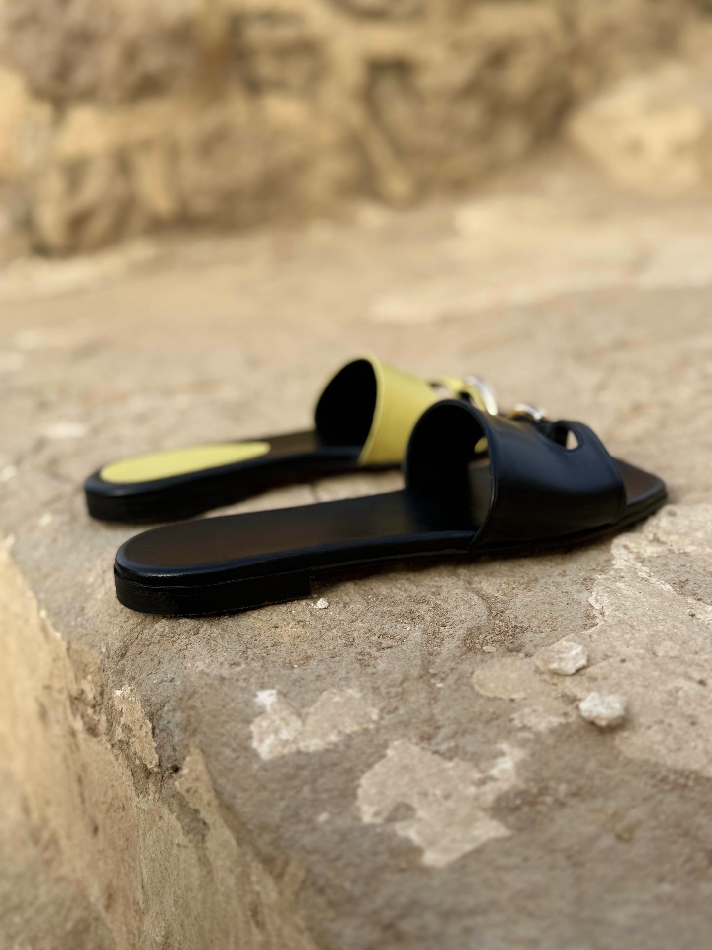 BEE SANDALS