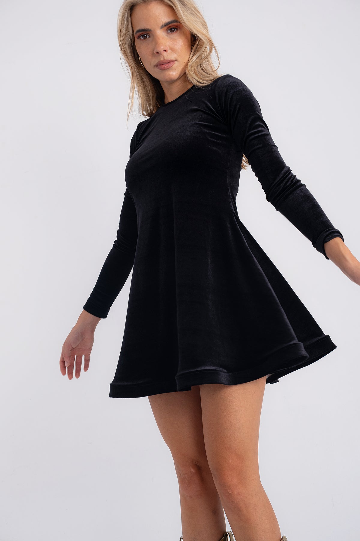 MUSE VELVET DRESS