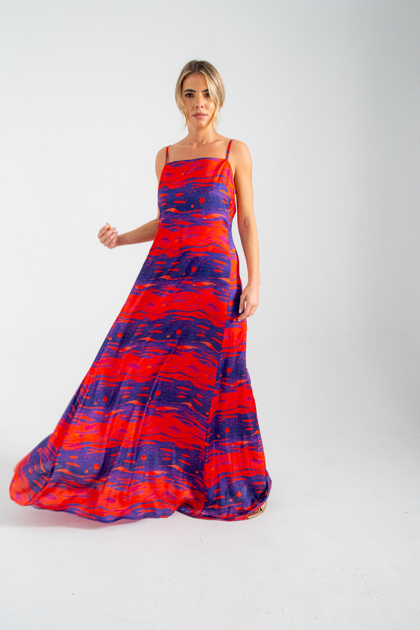 ILIOVASILEMA MAXI DRESS