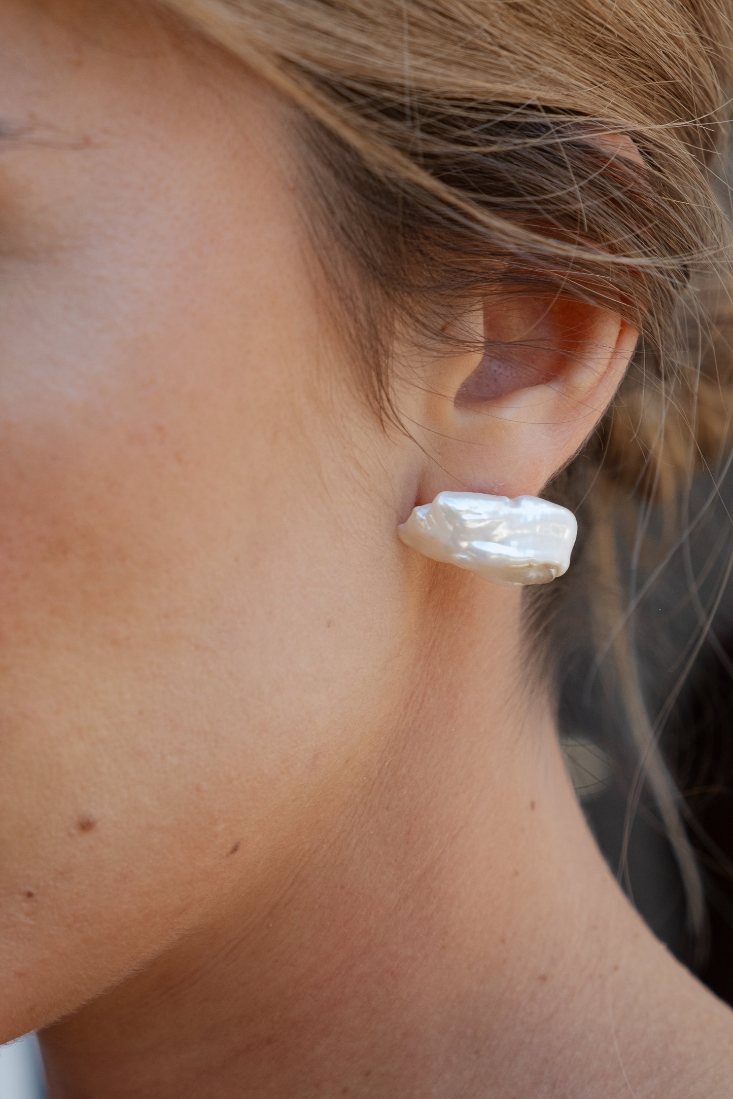 PEARLS EARRINGS