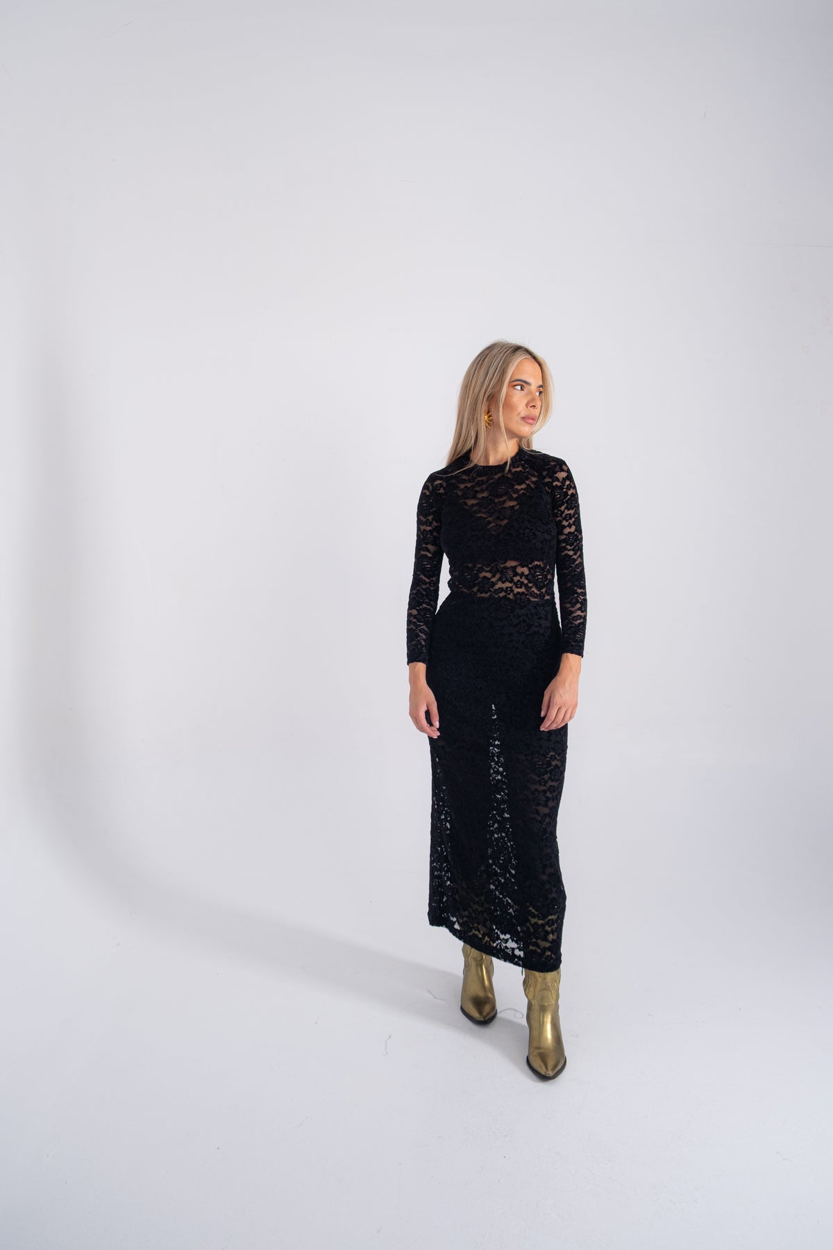 NOIR LACE DRESS