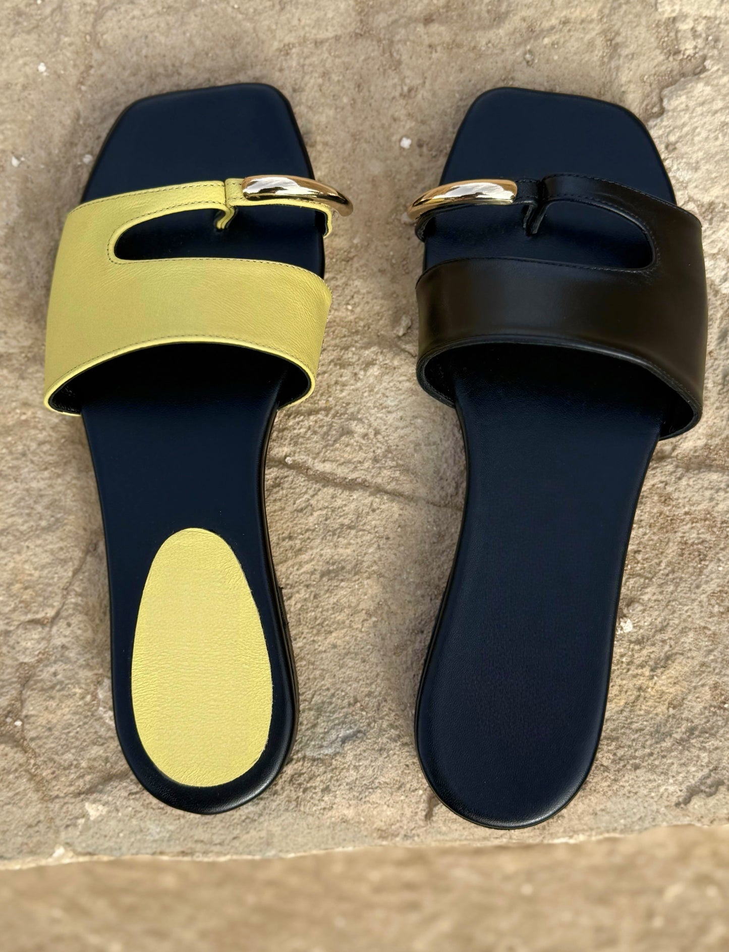 BEE SANDALS