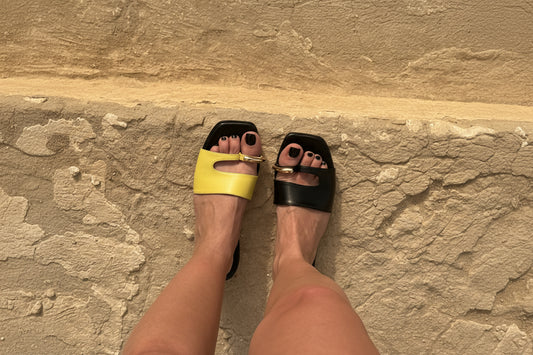 BEE SANDALS